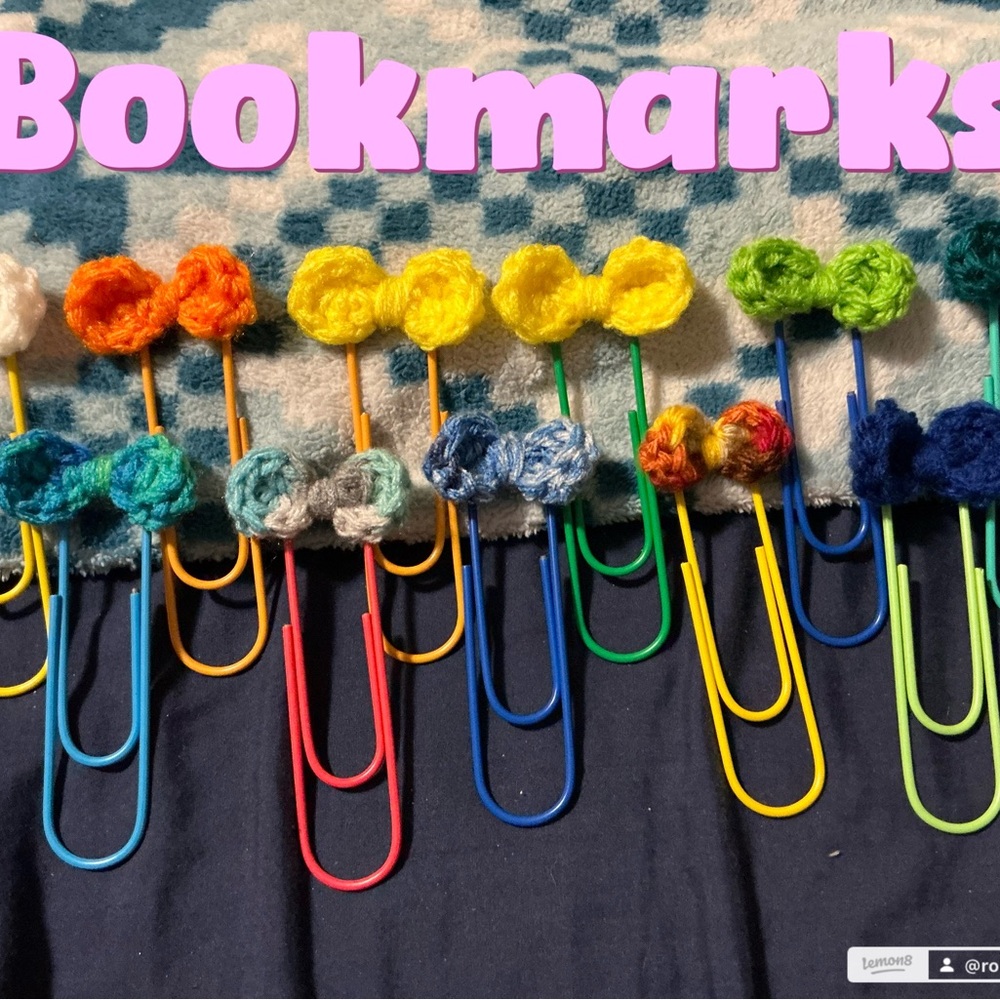 Colorful Crochet Flower Bookmarks